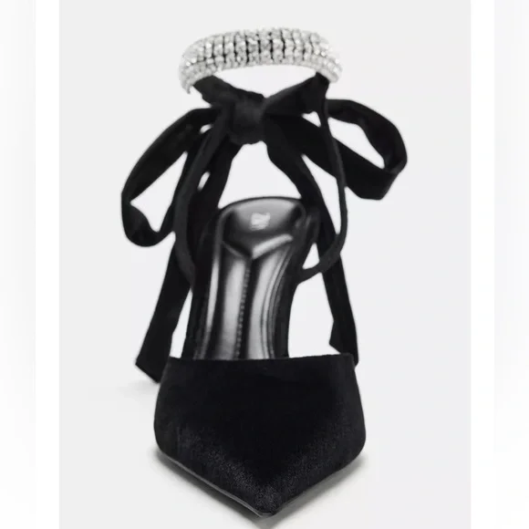 SPARKLY SLINGBACK HEELS